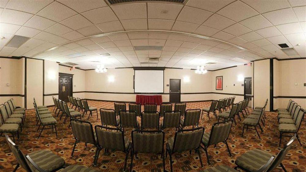 Doubletree By Hilton Harrisonburg Hotel Eksteriør billede