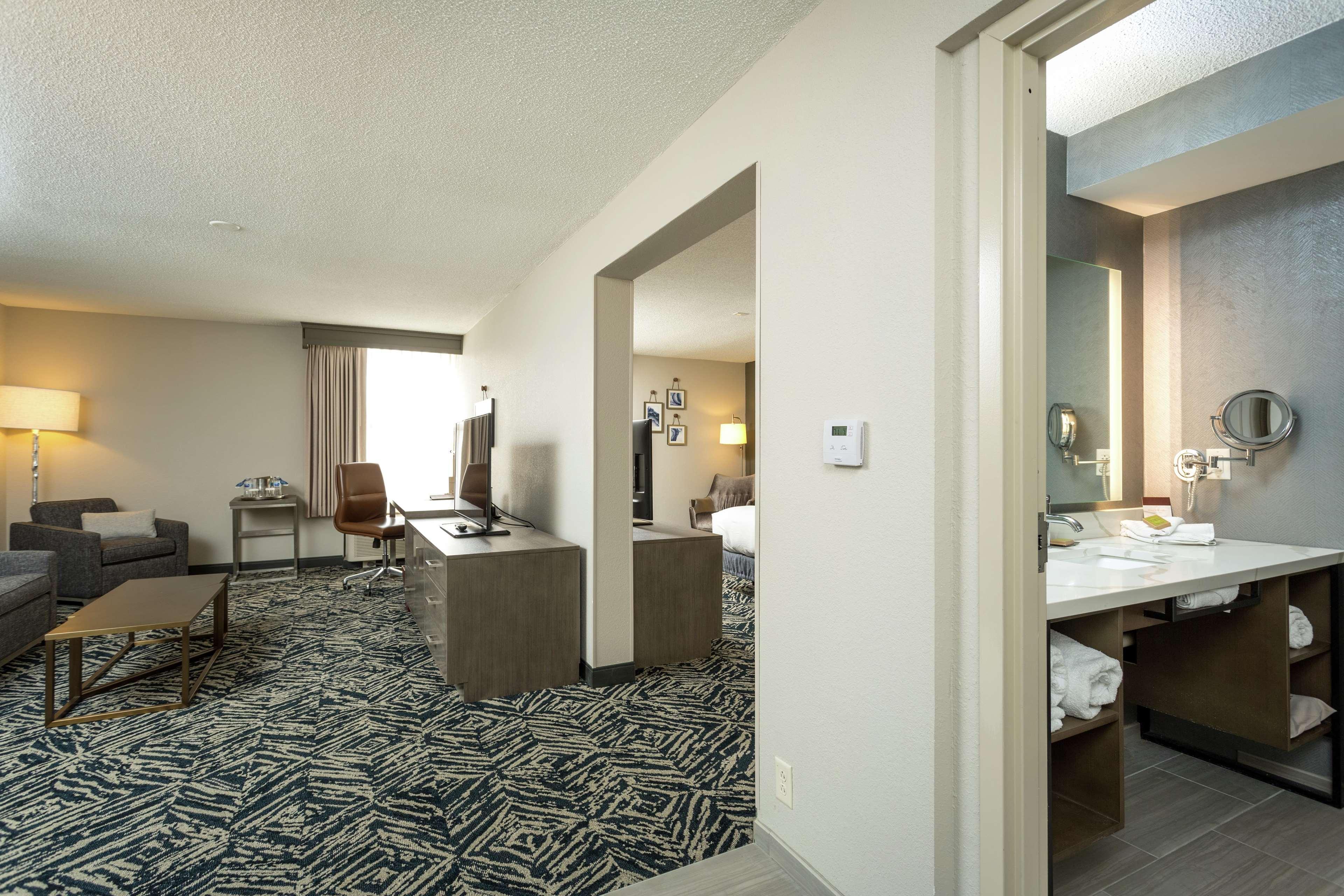 Doubletree By Hilton Harrisonburg Hotel Eksteriør billede