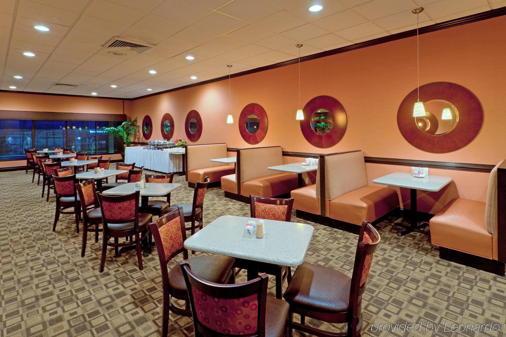 Doubletree By Hilton Harrisonburg Hotel Eksteriør billede
